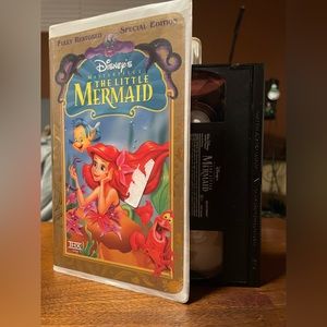 Vintage 1989 Walt Disney Masterpiece THX The Little Mermaid VHS Movie Cassette.
